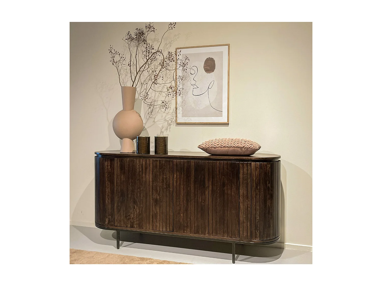 MENTON-Aparador de 180 cm en madera maciza marrón