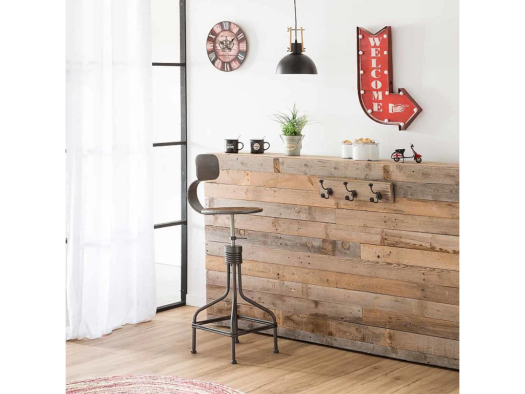 Rote leuchtende Wandplatte aus Kunststoff, 43x64x10H cm