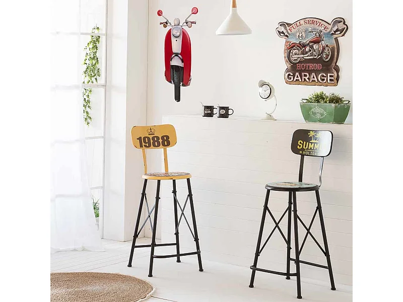 Rote Metallwandplatte 27x50x0,06h cm