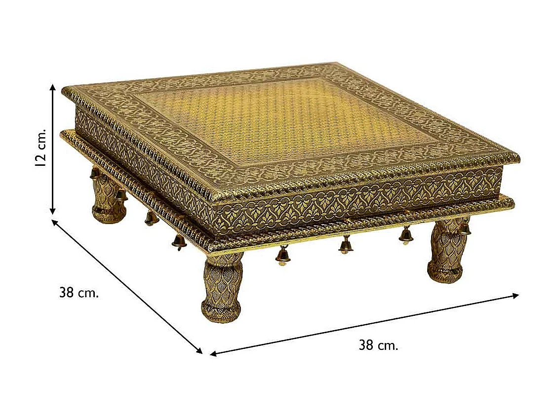 Mesa lateral de metal com relevo dourado 38x38x12