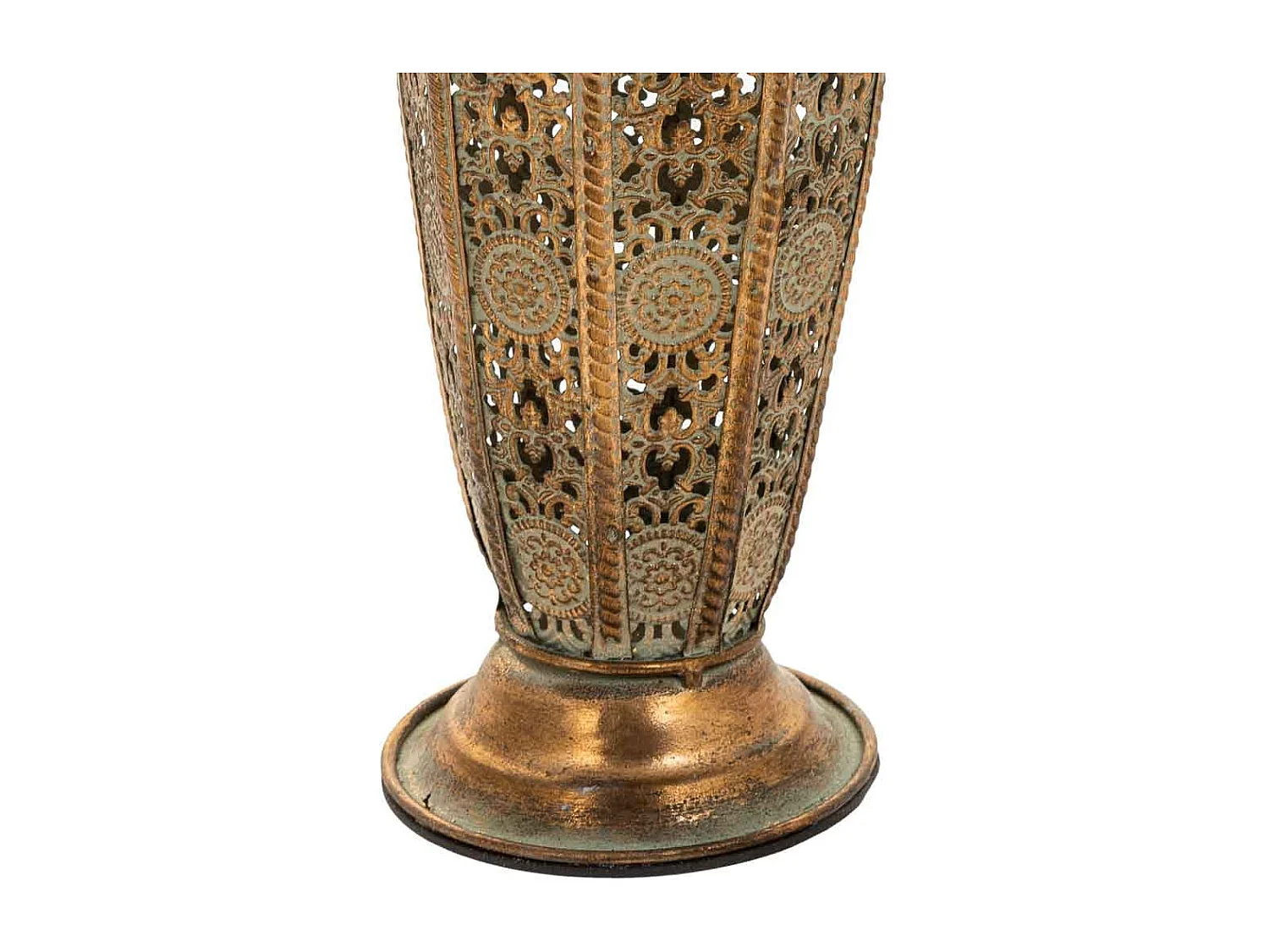 Jarrón de metal dorado 15,5x11,5x34