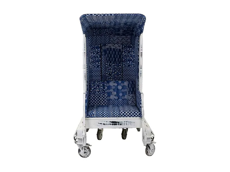 PoltroncinaTuk tuk in metallo bianco e rivestimento blu 90x90x160h