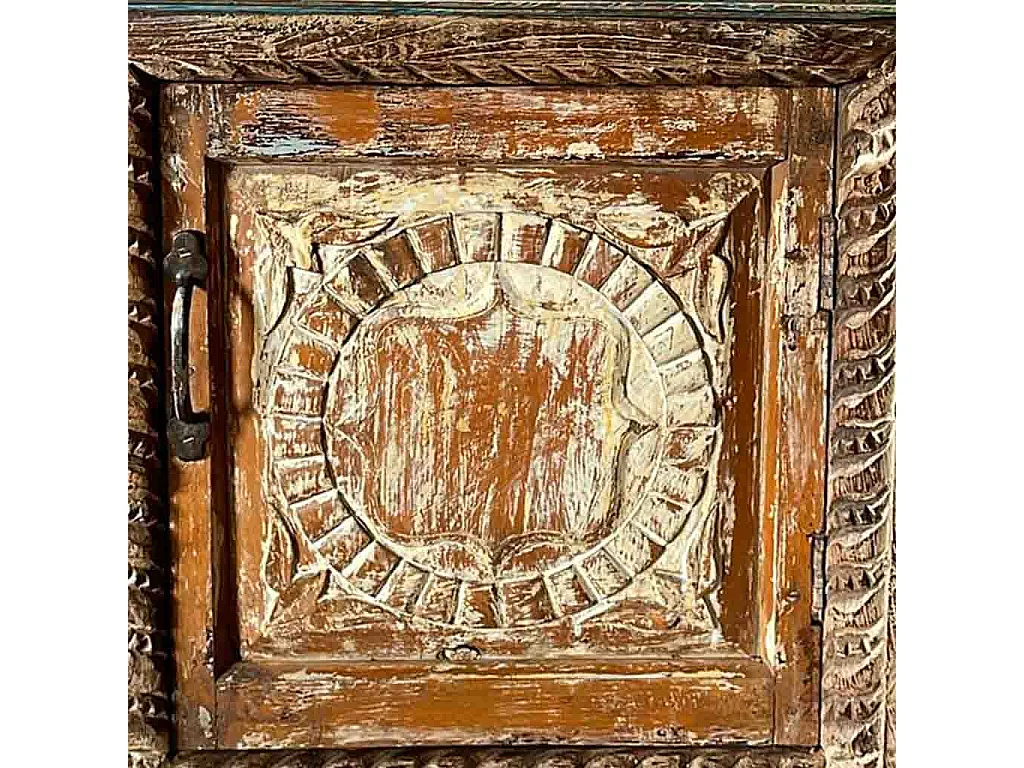 Handgefertigter Couchtisch aus braunem Holz, 52x30x57H cm