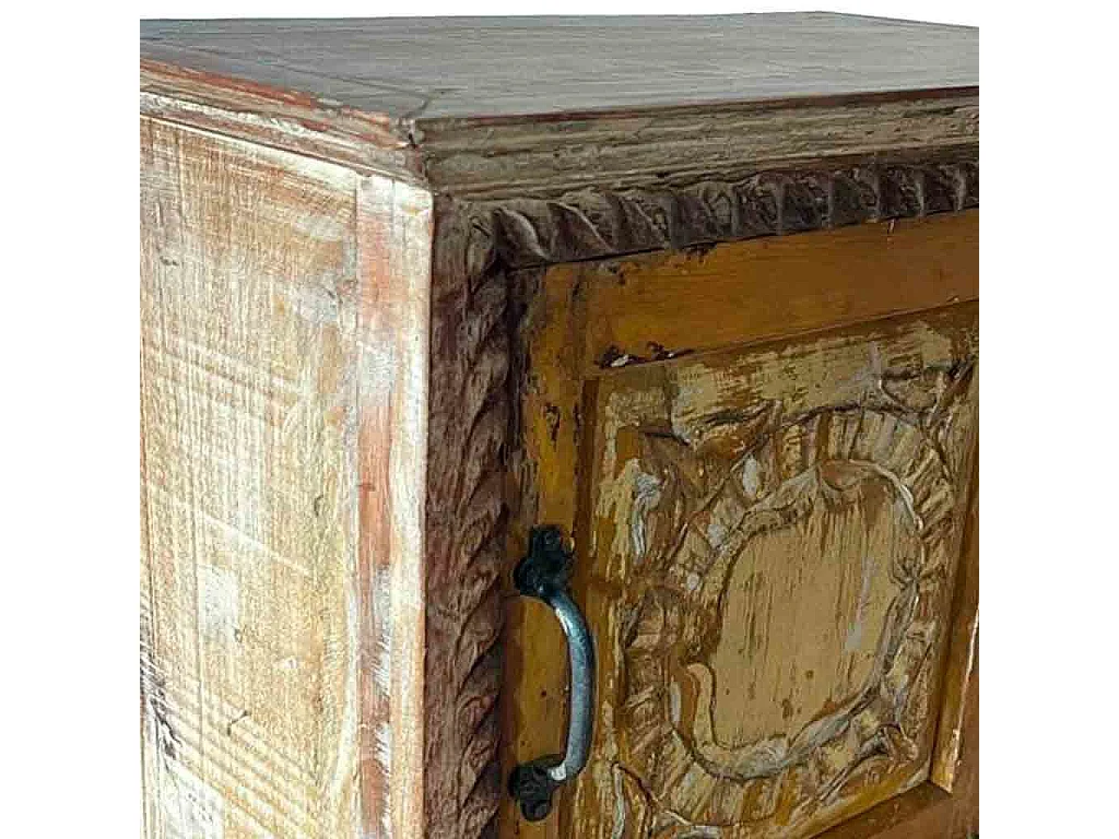 Mesa de centro, madeira castanha, acabamento feito à mão 50x30x56h cm