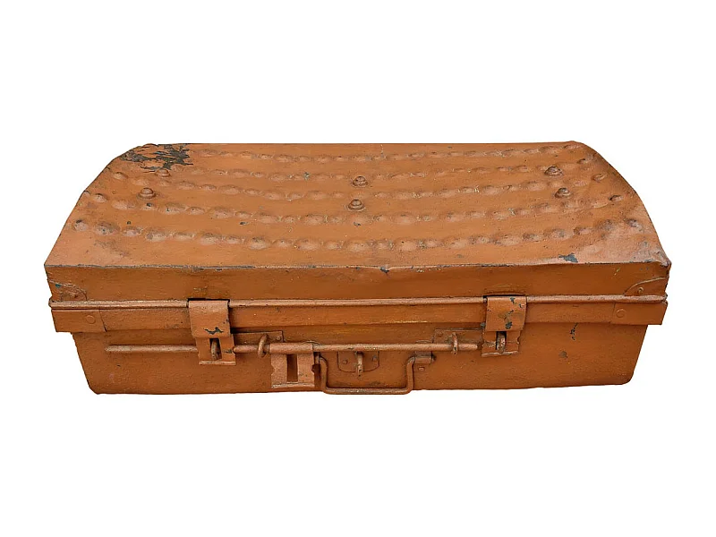 Brauner Metallkoffer 63x34x19h cm