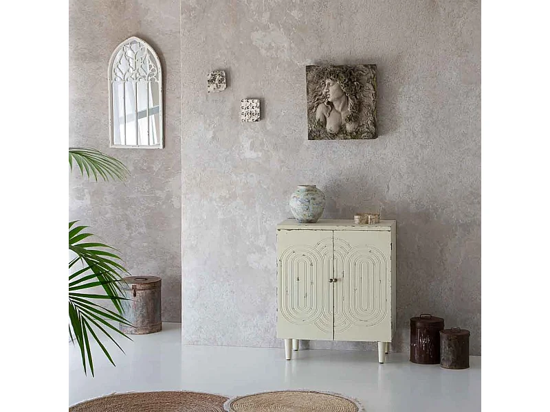 Aparador de madeira com 2 portas 70x35x84