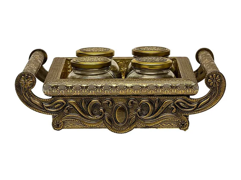 Plateau en métal repoussé doré 33x27,5x7h