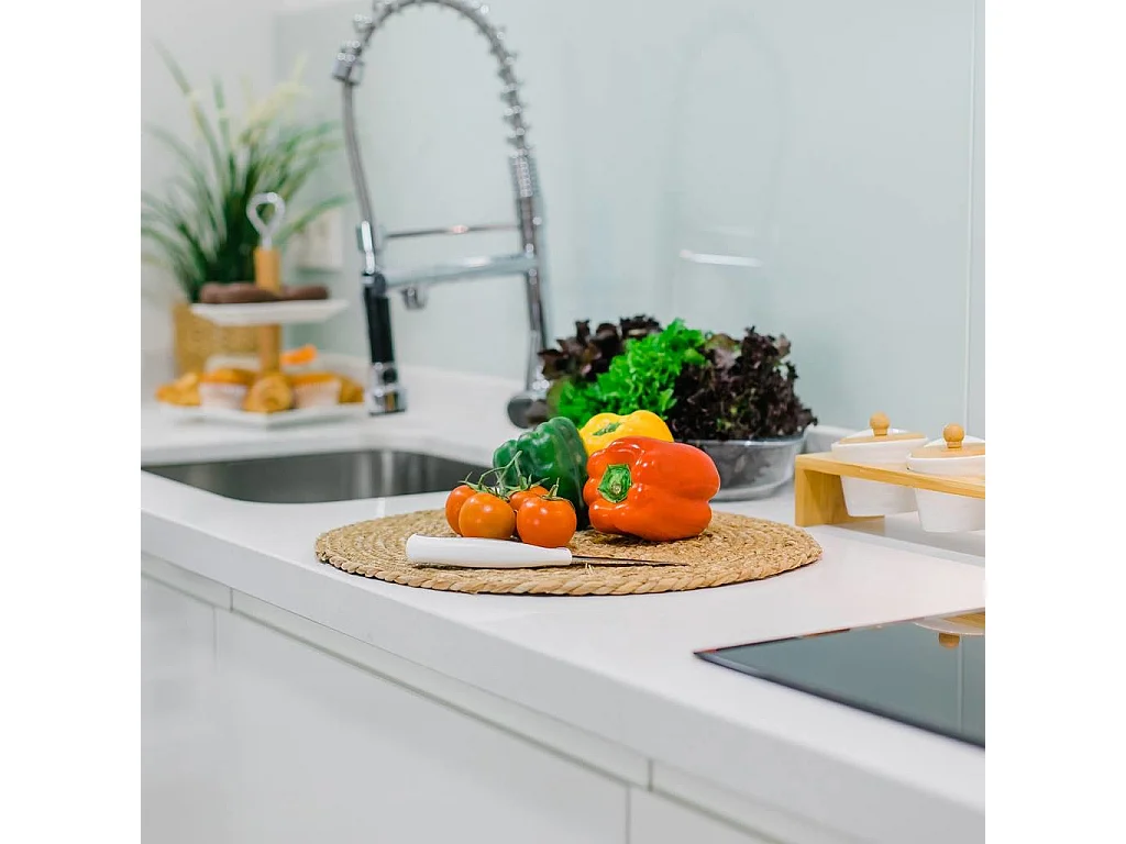 Porta-tortas em metal verde 19,5x19,5x27