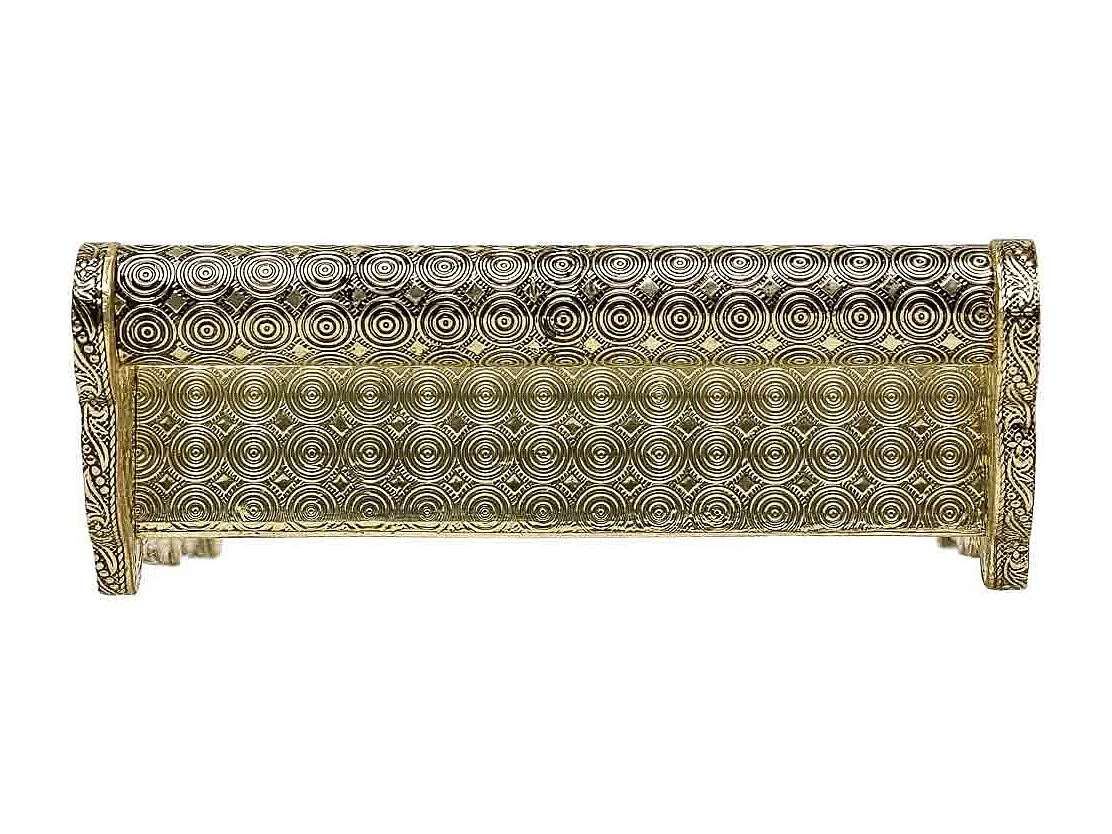 Bandeja de metal repujado dorada 30x21x6