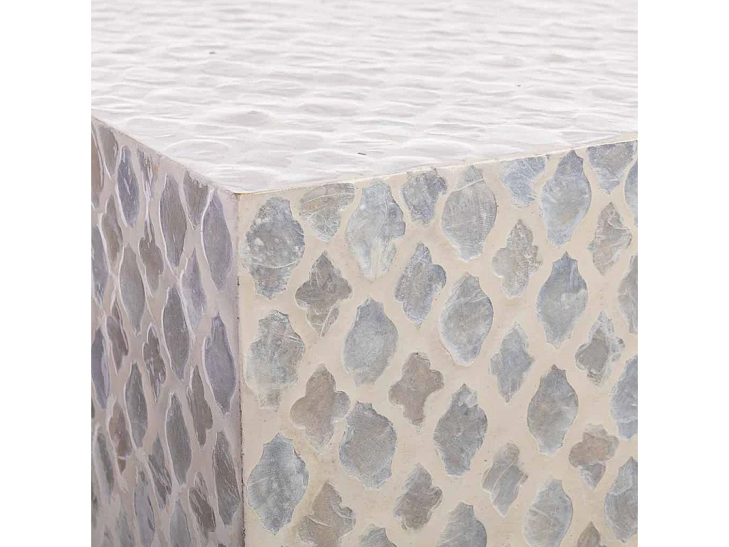 Banco de madeira com capiz bege 35x35x45h cm