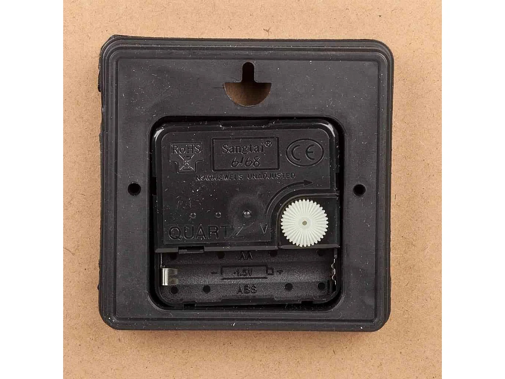 Braune Holzwanduhr T34x2H cm