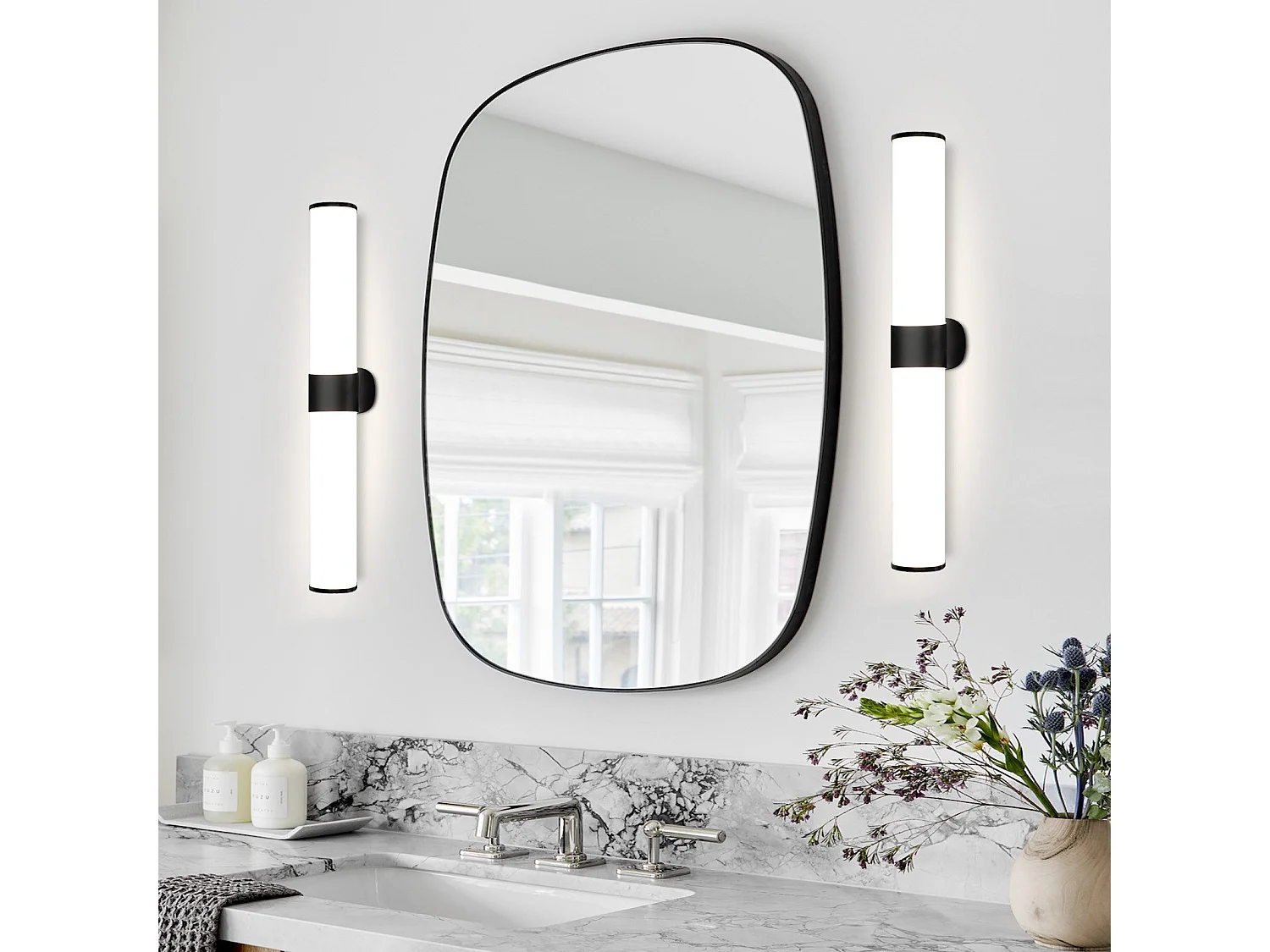 NETTLIFE Lampe de miroir LED noir 8WIP44 blanc neutre 4000K