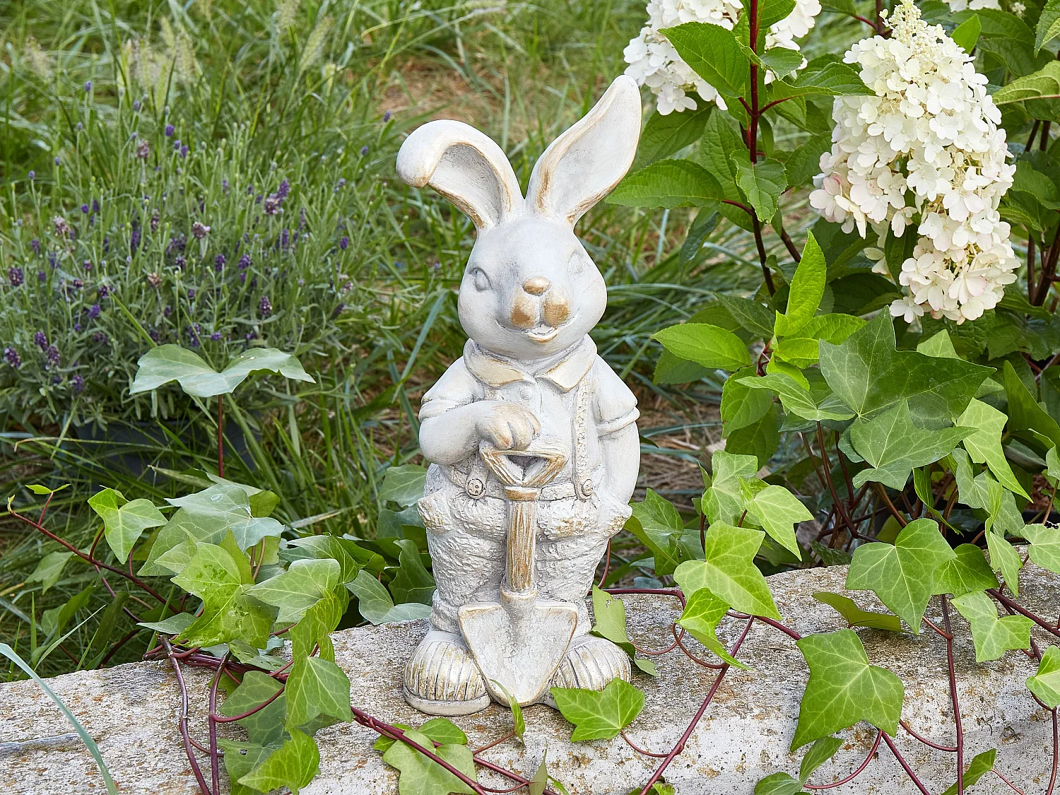 Garden Figurine SIMARD White
