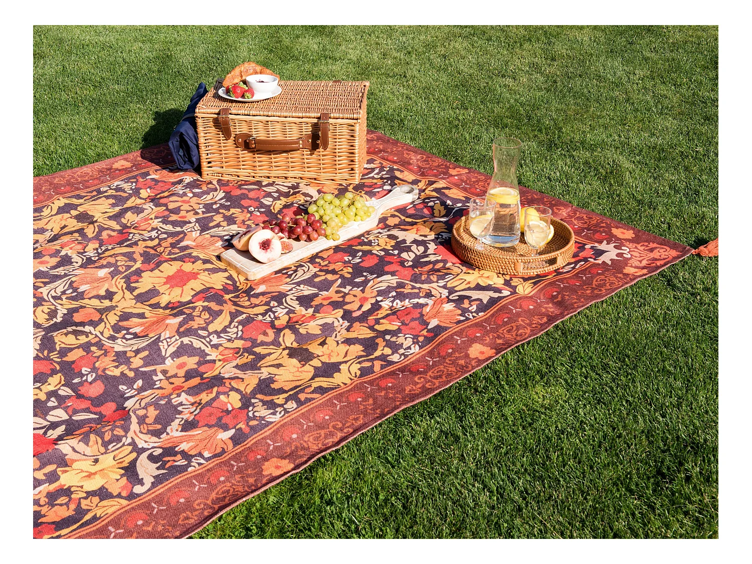 Koc piknikowy DILBAR 150 x 200 cm Jasnoczerwony