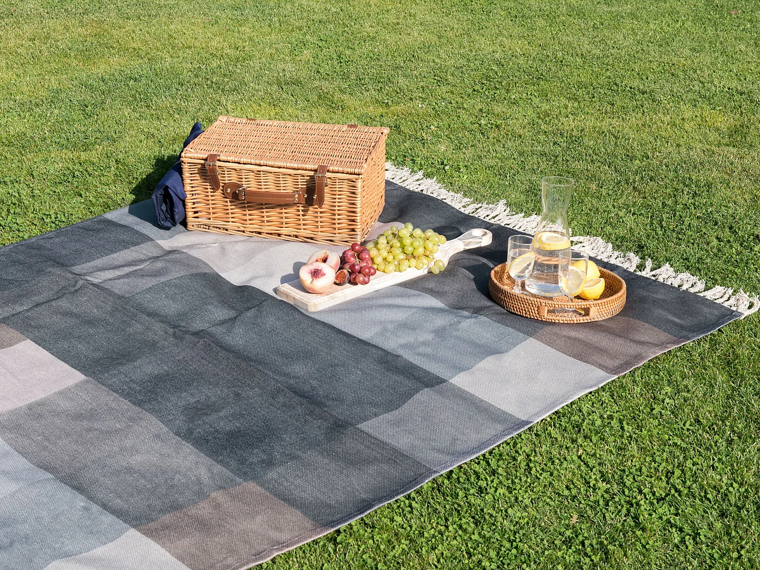 Picknickdecke LUNDA 150 x 200 cm Grau