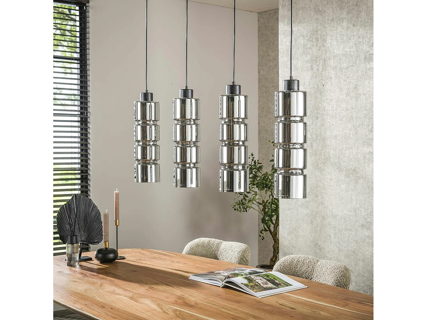 Suspension design en verre chromé 4 abat-jour cylindriques RALF