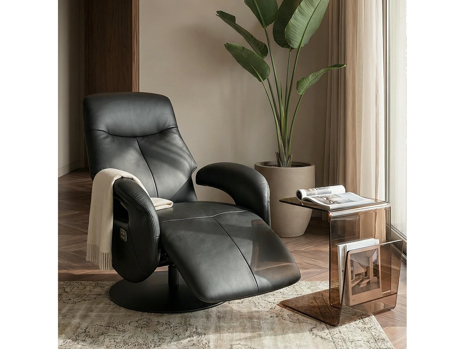 Fauteuil relax électrique Bull - Cuir et métal - Noir