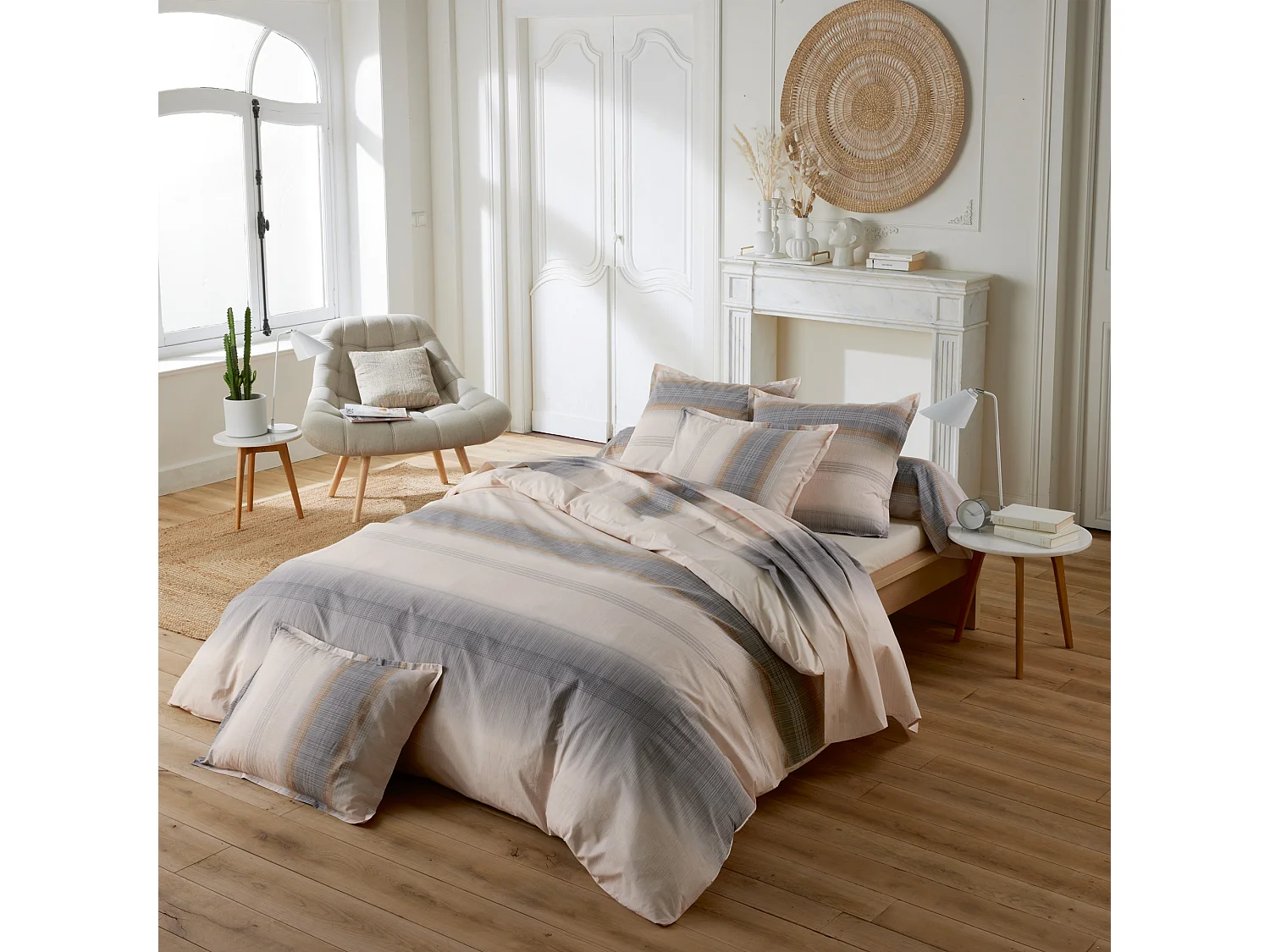 Parure de lit 260x240 cm 65x65 cm percale ESTEBAN beige 3 pièces