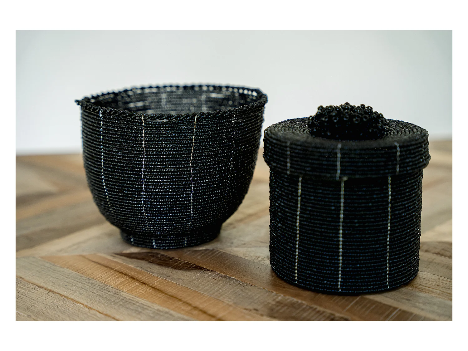 Die Beaded Bonbonschale - Schwarz - M