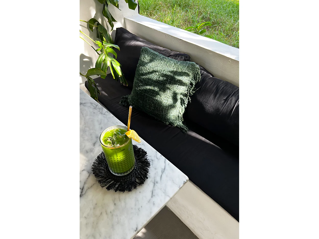 Die Fringe Raffia Untersetzer - Schwarz