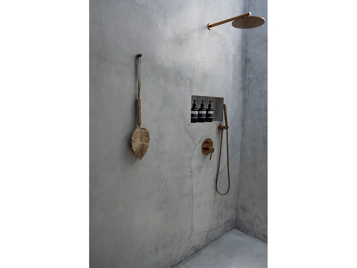 La nappa con conchiglia di rafia - Crema naturale