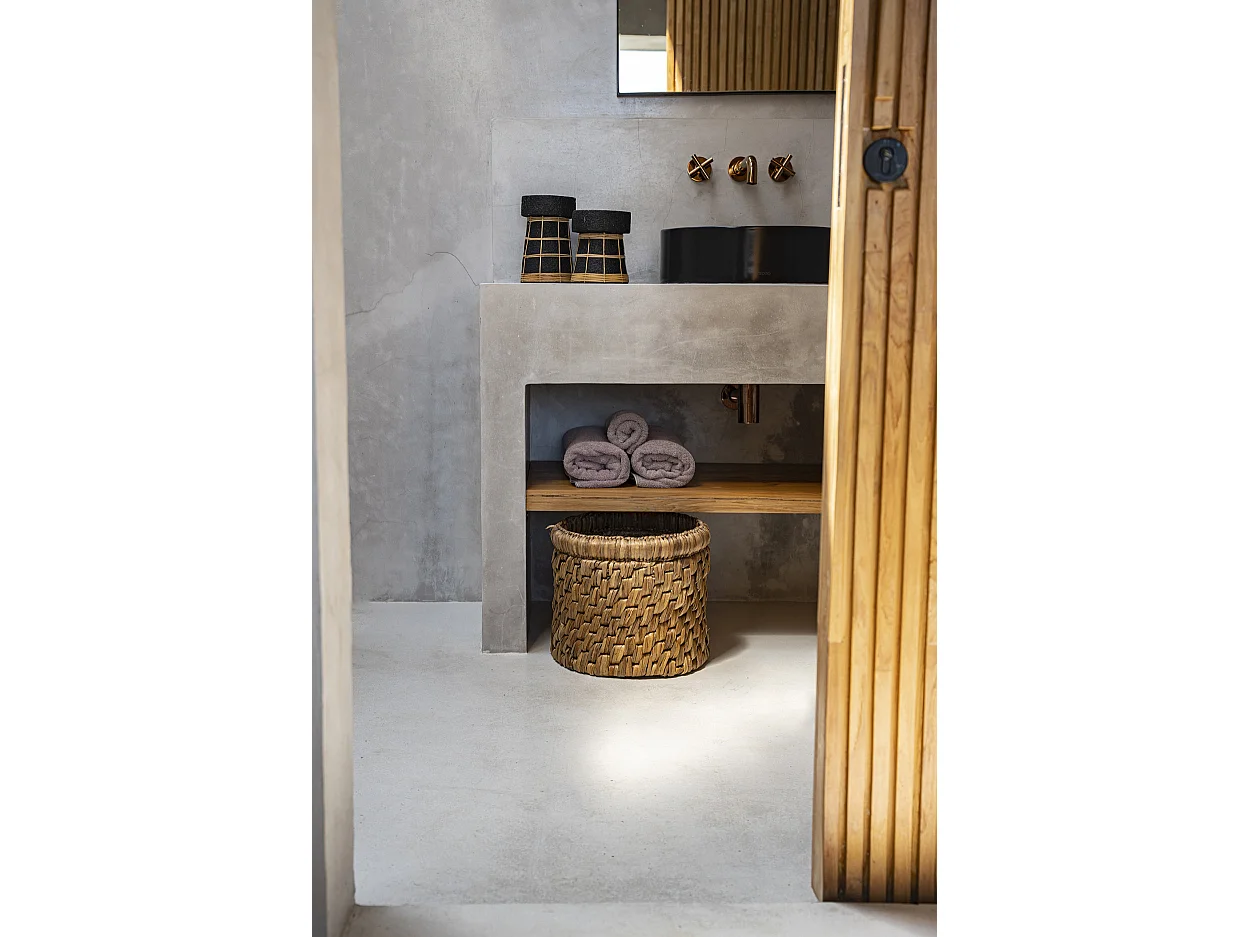 Der Serene Kerzenhalter - Schwarz Natur - L