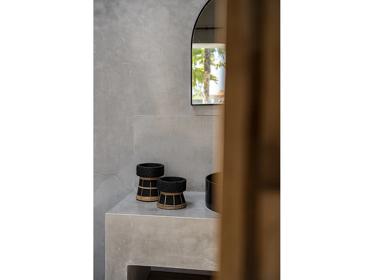 El Portavelas Serene - Negro Natural - M