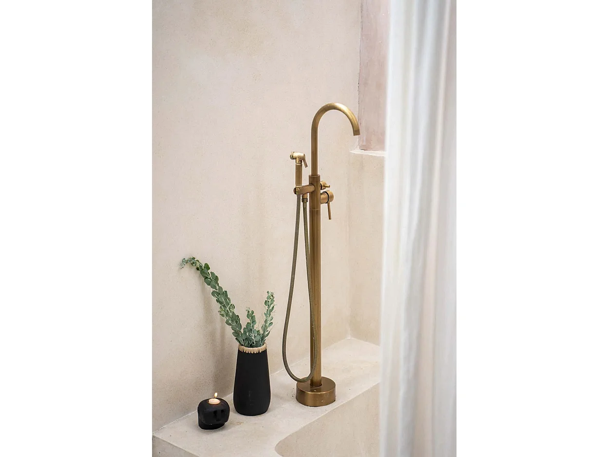 Il Vaso Sneaky - Nero Naturale - M