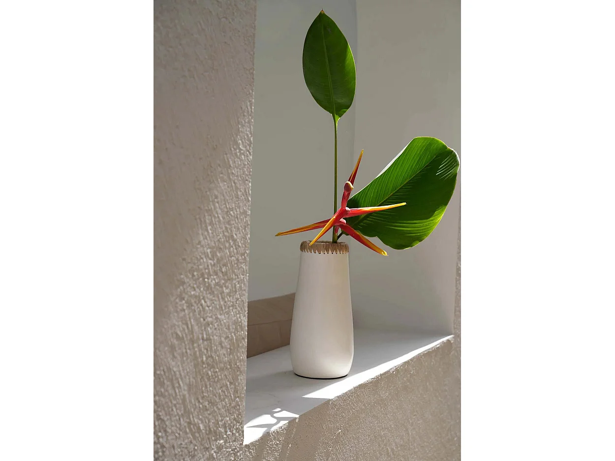 Die Sneaky Vase - Weiss Natur - L