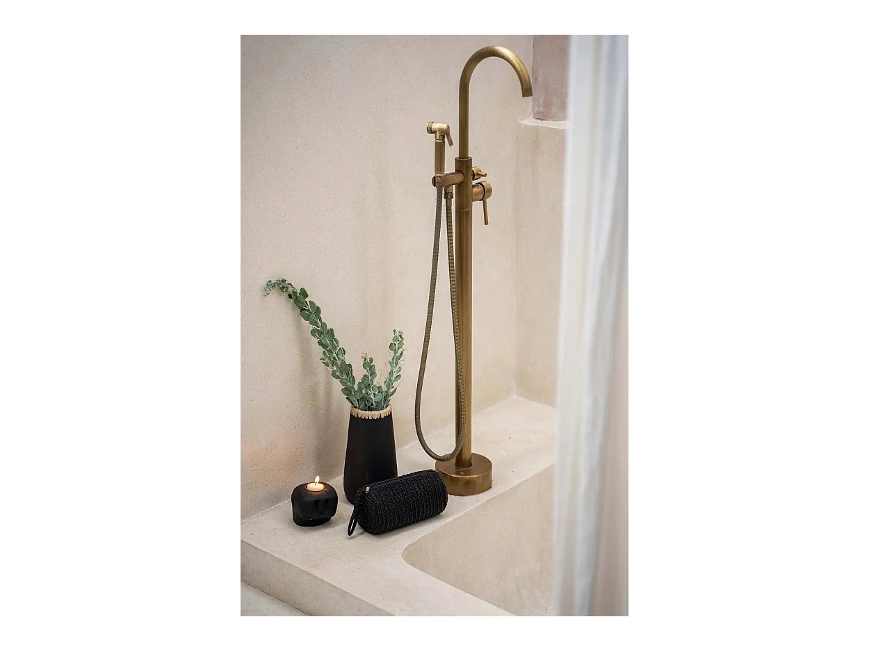 El Jarrón Sneaky - Negro Natural - S