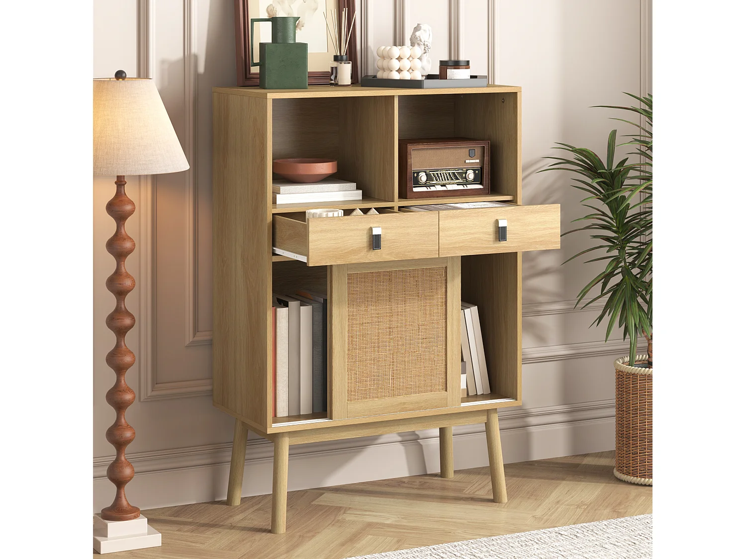 Aparador bajo - 2 cajones + 2 compartimentos abiertos + 2 puertas de ratán - Natural