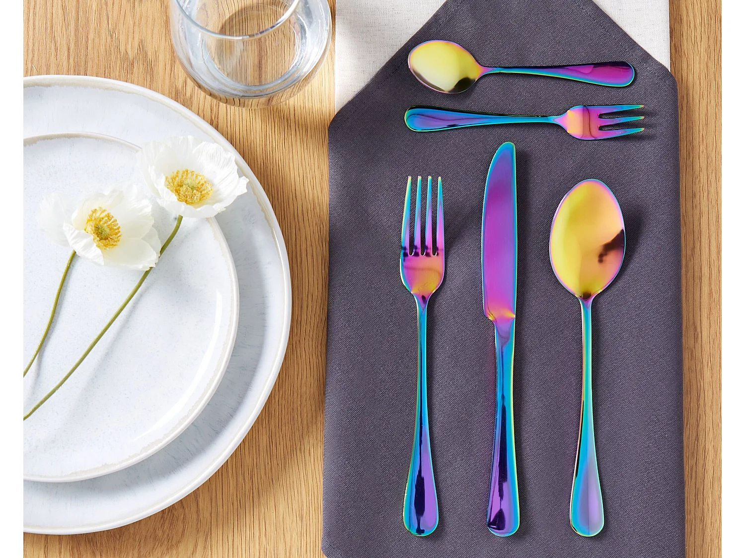 30-teiliges Besteckset FUSILLI Bunt