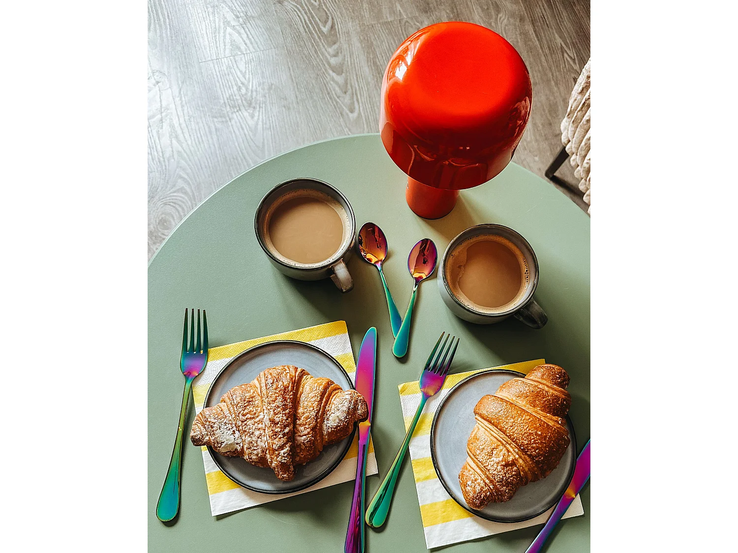Set de 30 couverts FUSILLI Multicolore