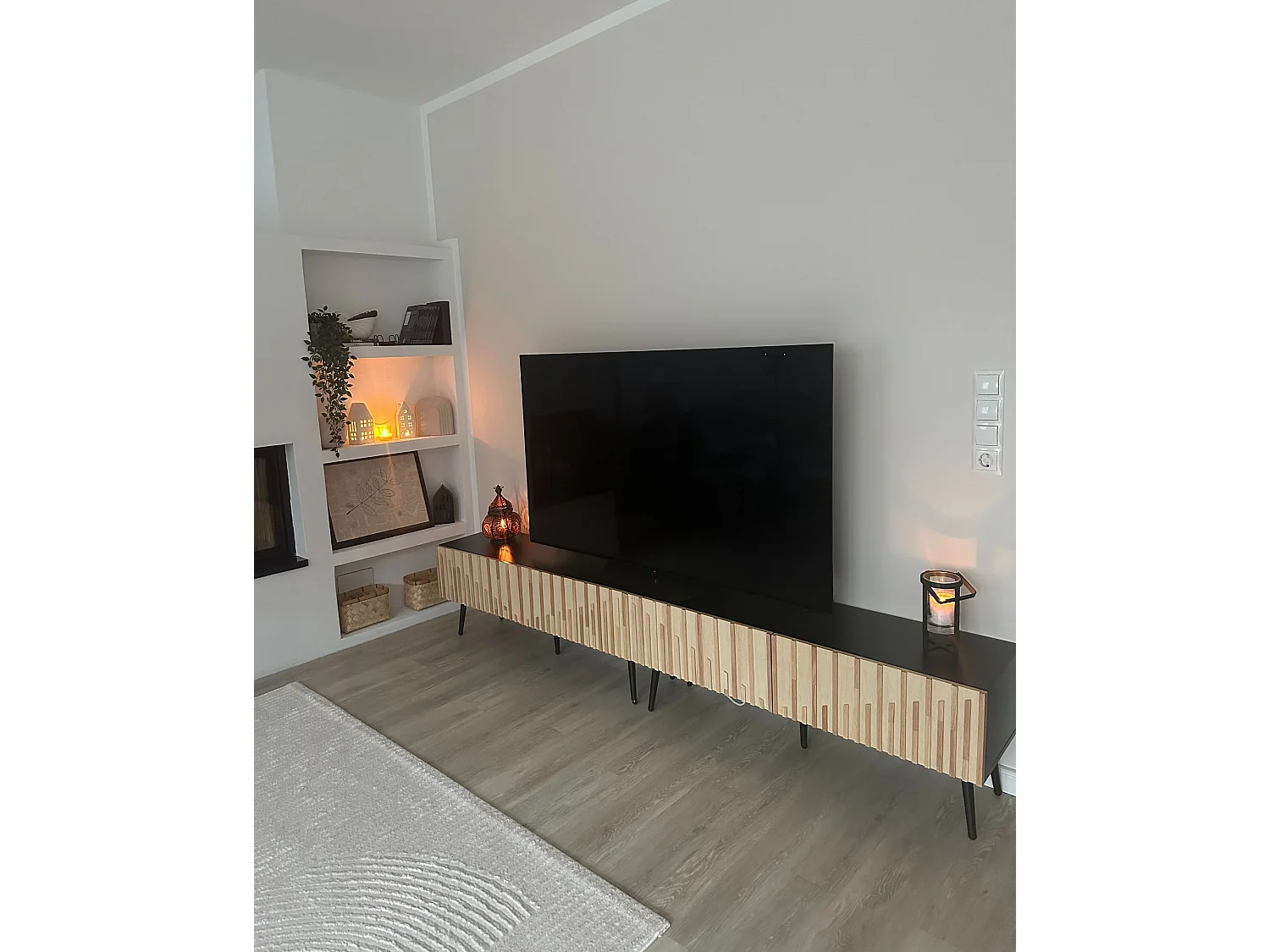 TV-bänk DALCROSS Brun/ Svart