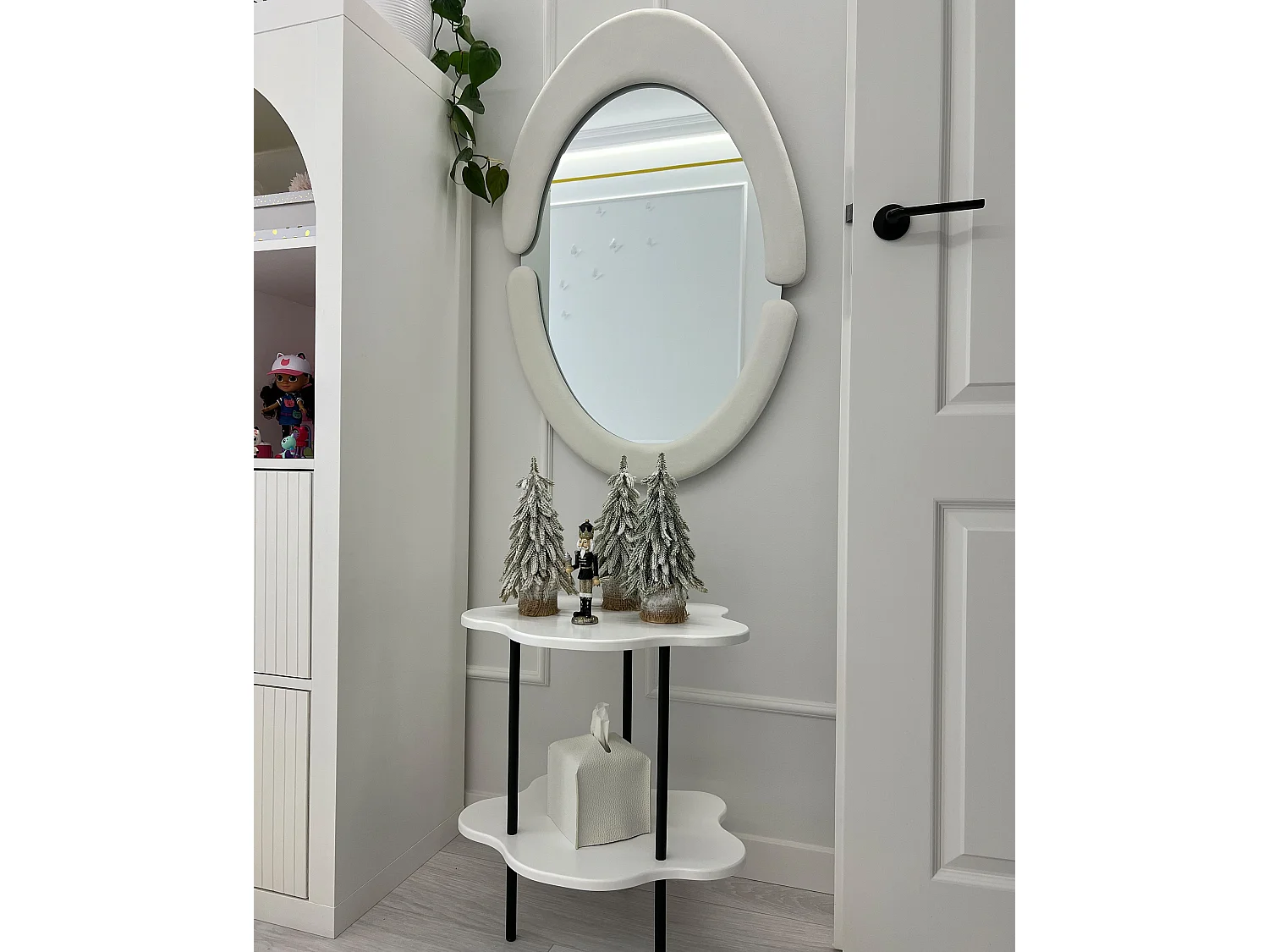 Wall Mirror MASSAY 53 cm 90 cm Velvet White