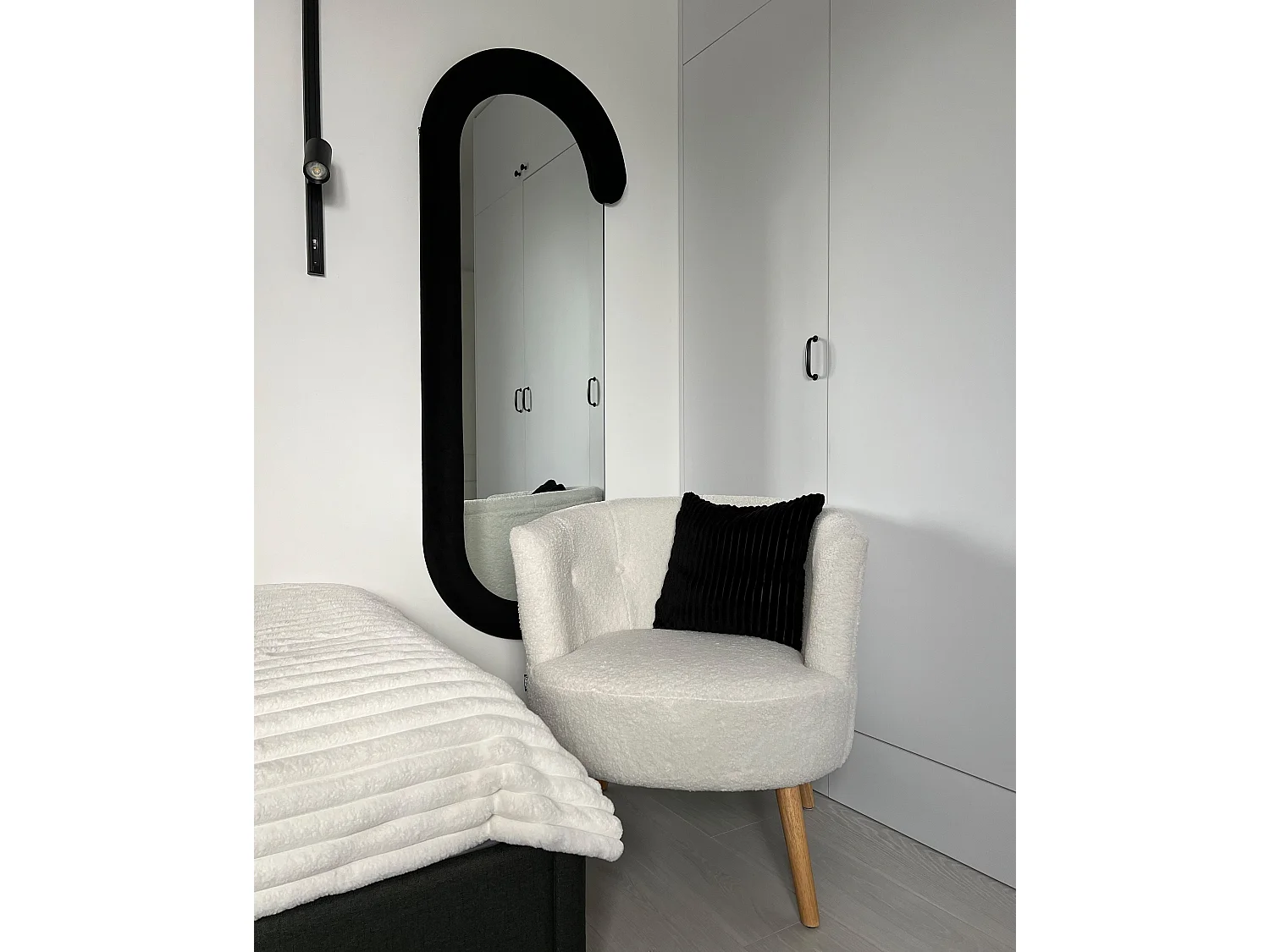 Espejo LOCHES 54 cm 158 cm Terciopelo Negro