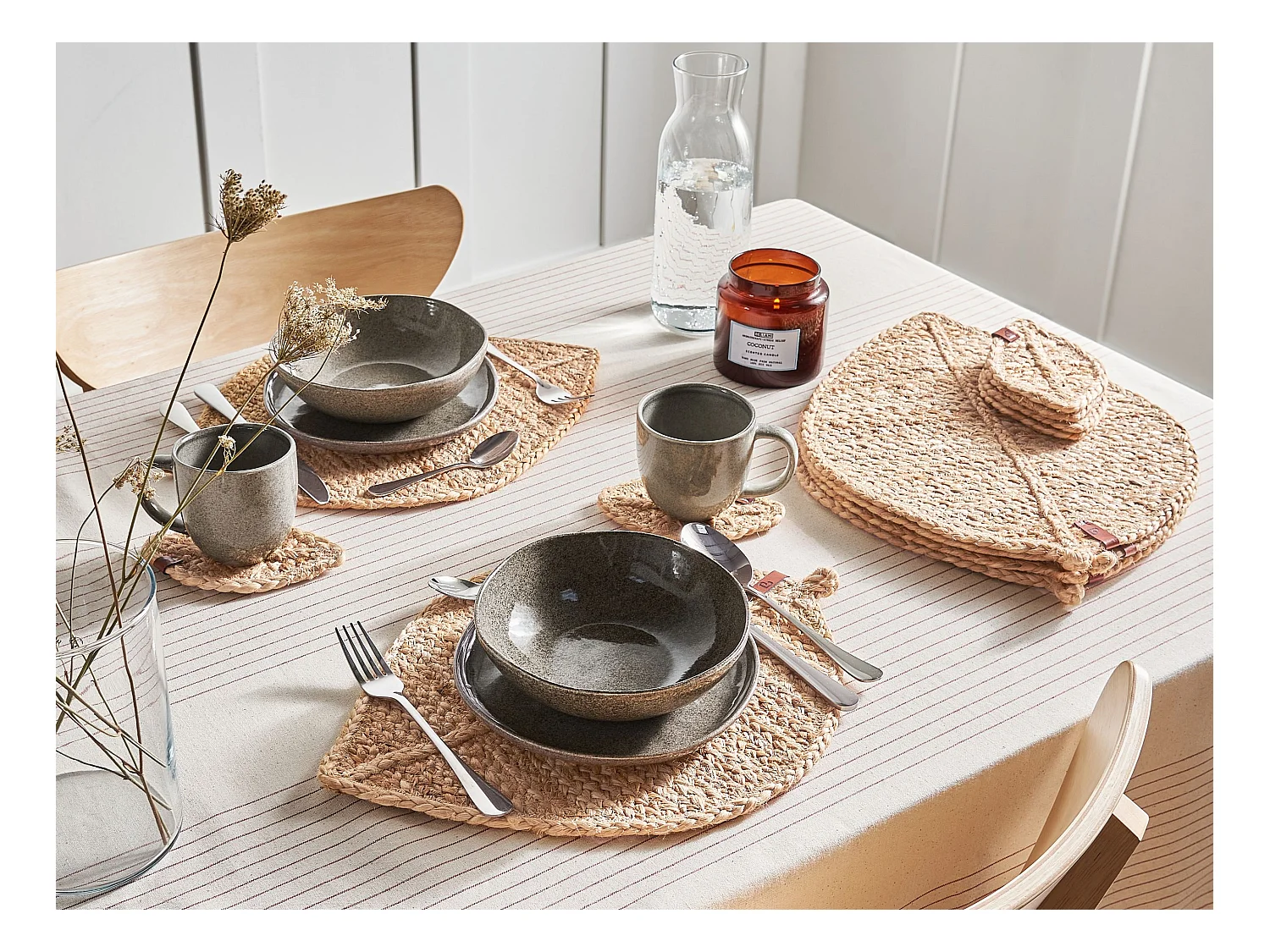 Placemats en onderzetters set PEPPERLEAF Natuurlijk Jute