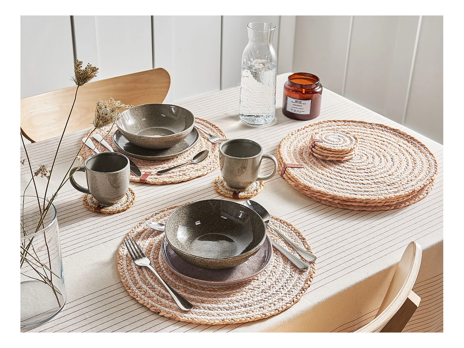 Conjunto de manteles individuales y posavasos QUININE Natural Yute