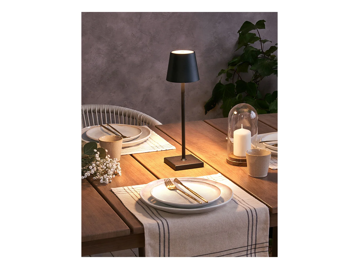LED draadloze tafellamp BACEIRO Met dimmer Metaal Zwart