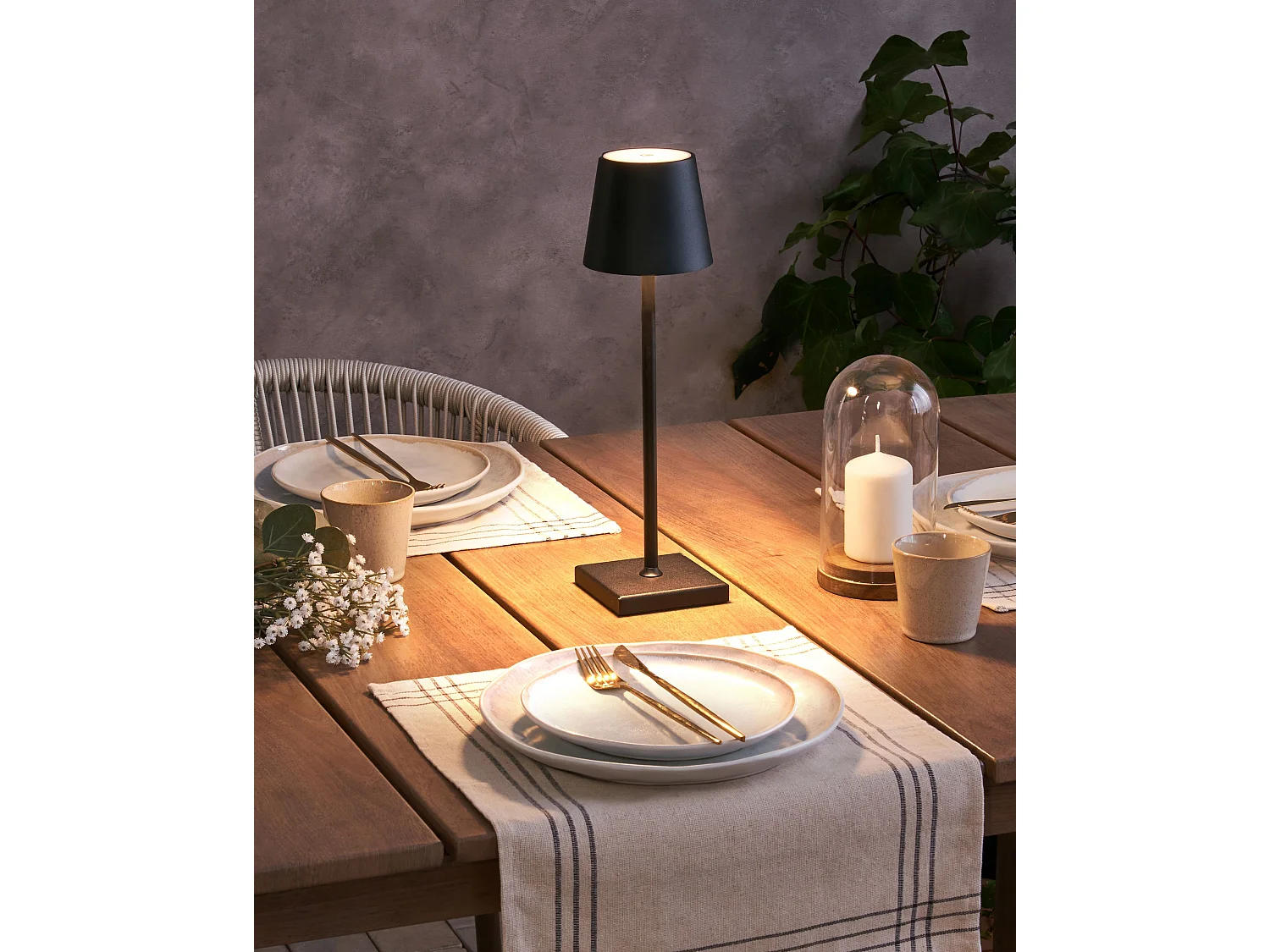 LED draadloze tafellamp BACEIRO Met dimmer Metaal Zwart