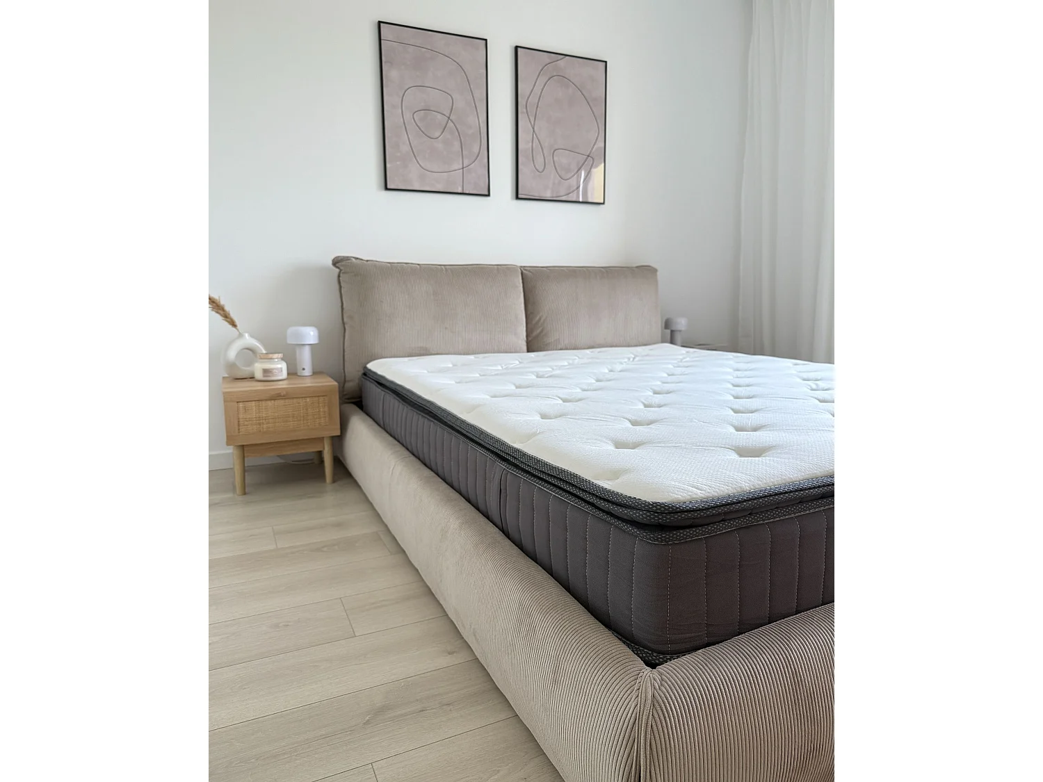 Matelas à ressorts ensachés en mousse à mémoire de forme avec gel PLEASANT Ferme 160 x 200 cm