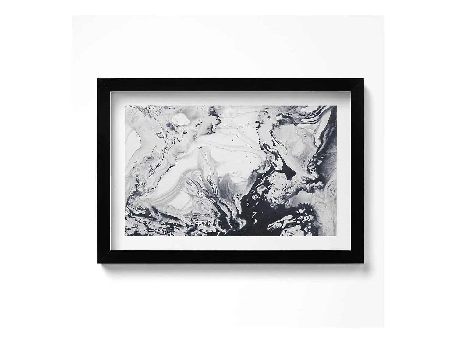 Tableau décoratif avec cadre noir, Abstraction d'encre - encre de marbre 30 x 20 cm – Parfait pour le salon ou la chambre