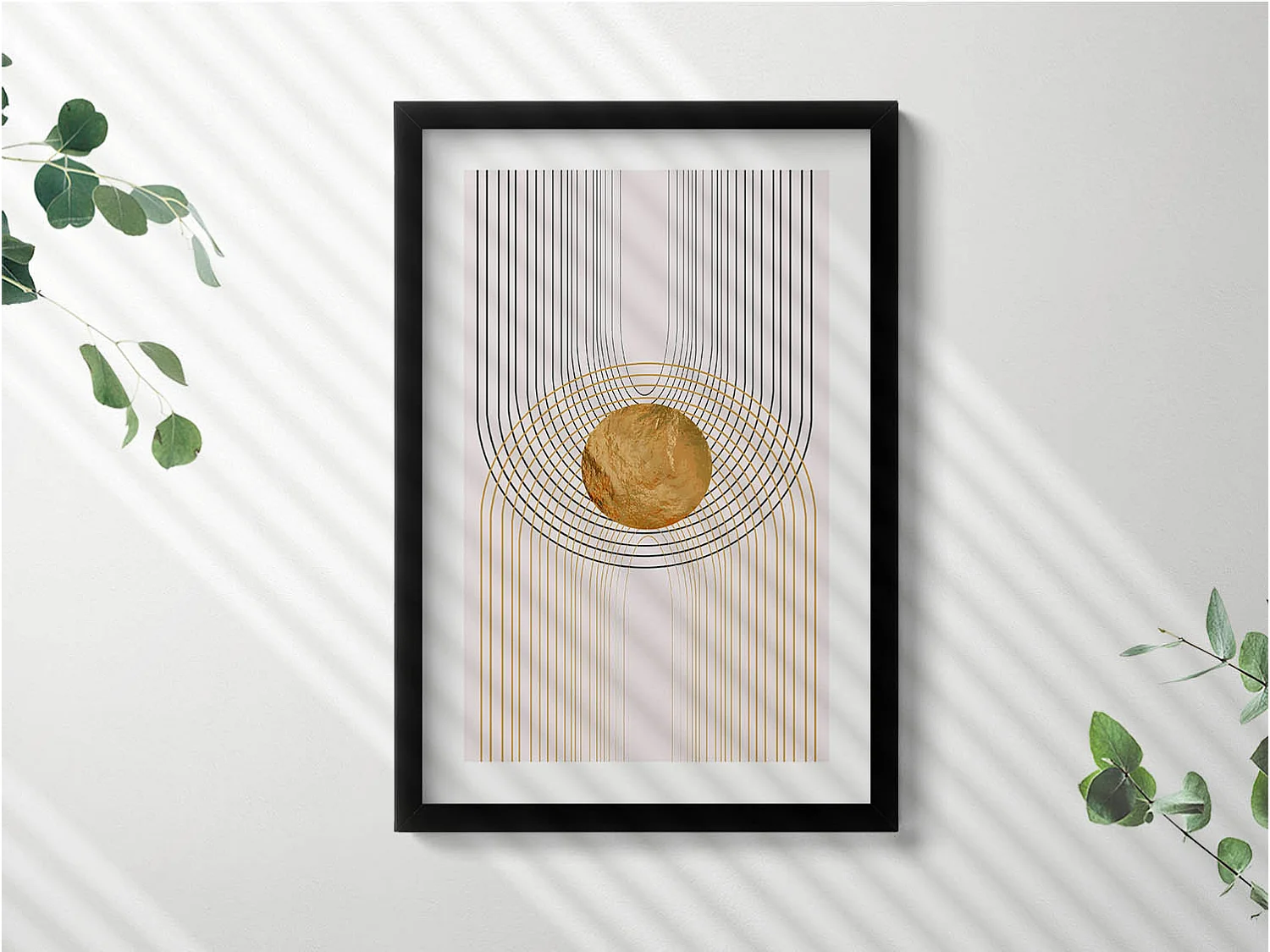 Dekoratives Gemälde mit schwarzem Rahmen, fließende goldene Formen auf beigem Hintergrund, 40 x 60 cm – perfekt für das Wohn- oder Schlafzimmer