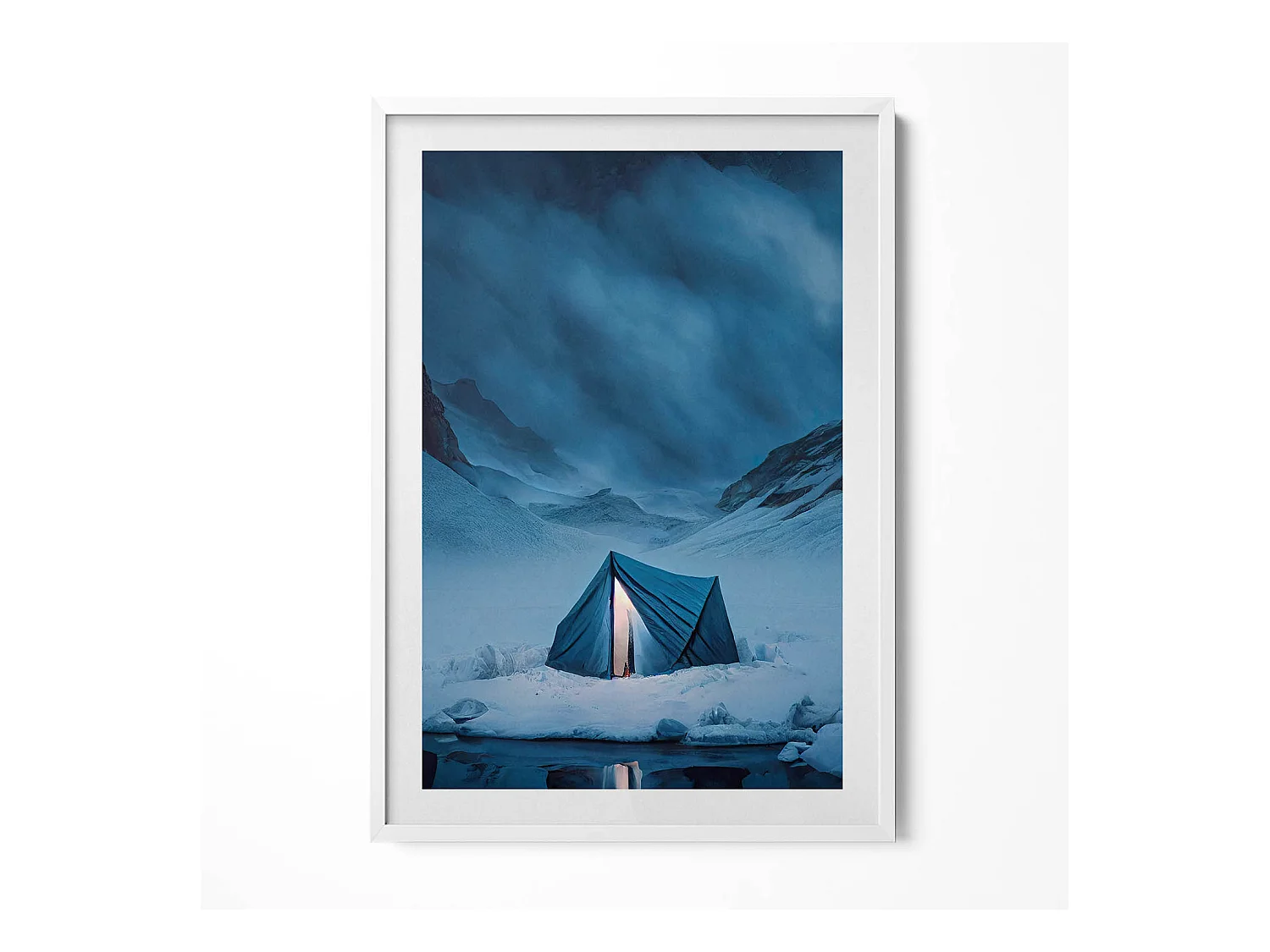 Quadro decorativo con cornice bianca, Tenda sulle montagne dell'Islanda 70 x 100 cm – Perfetto per il soggiorno o la camera da letto