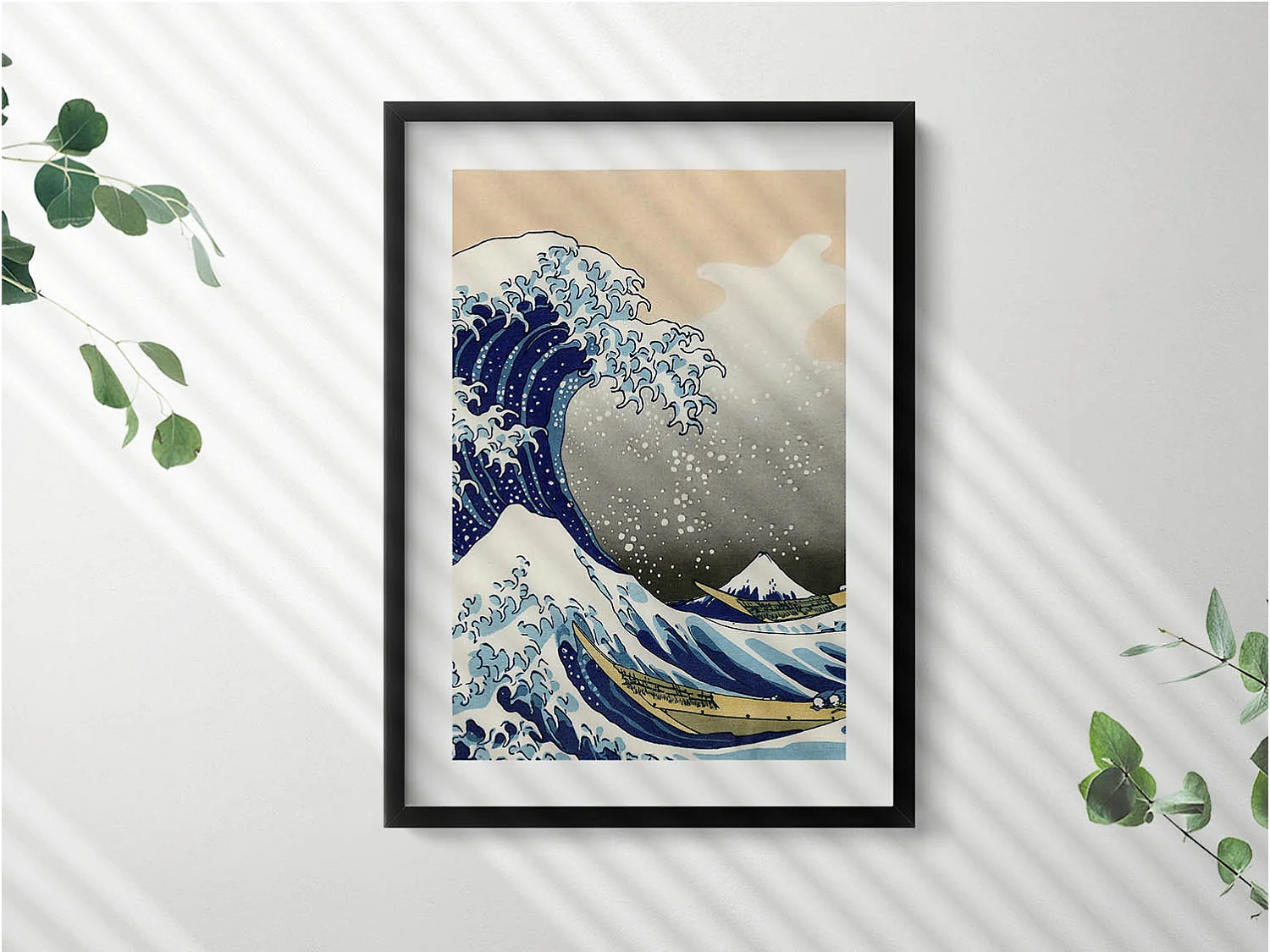 Dekoratives Gemälde mit schwarzem Rahmen, Große Welle in Kanagawa 50 x 70 cm – Perfekt für das Wohn- oder Schlafzimmer