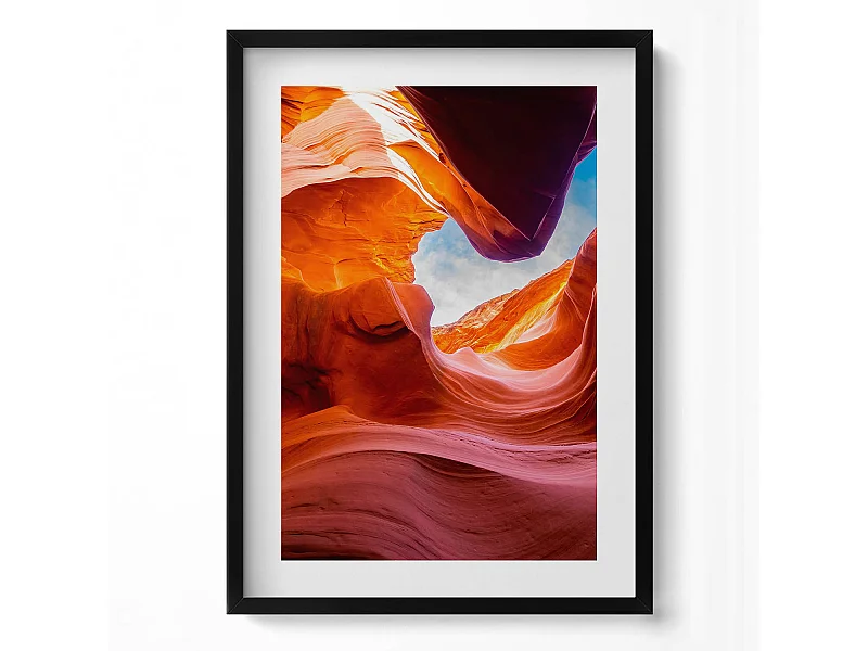 Dekoratives Gemälde mit schwarzem Rahmen, Felsige Landschaft des Canyons 50 x 70 cm – Perfekt für das Wohn- oder Schlafzimmer
