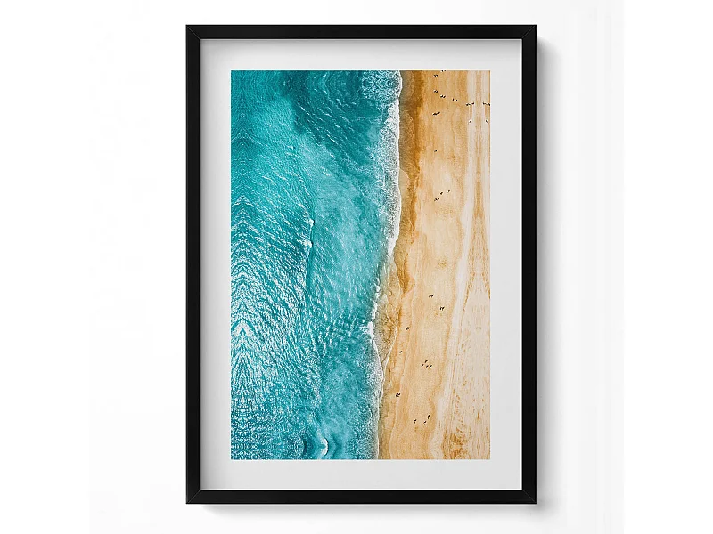 Tableau décoratif avec cadre noir, Gens de la plage de la mer 50 x 70 cm– Parfait pour le salon ou la chambre