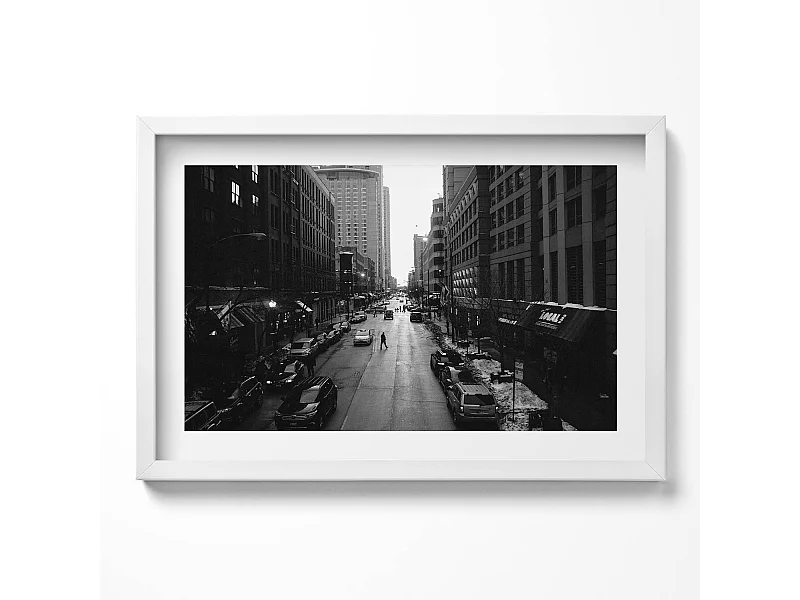 Dekoratives Gemälde mit weißem Rahmen, Schwarz-weiße Straßen von Chicago 60 x 40 cm – Perfekt für das Wohn- oder Schlafzimmer