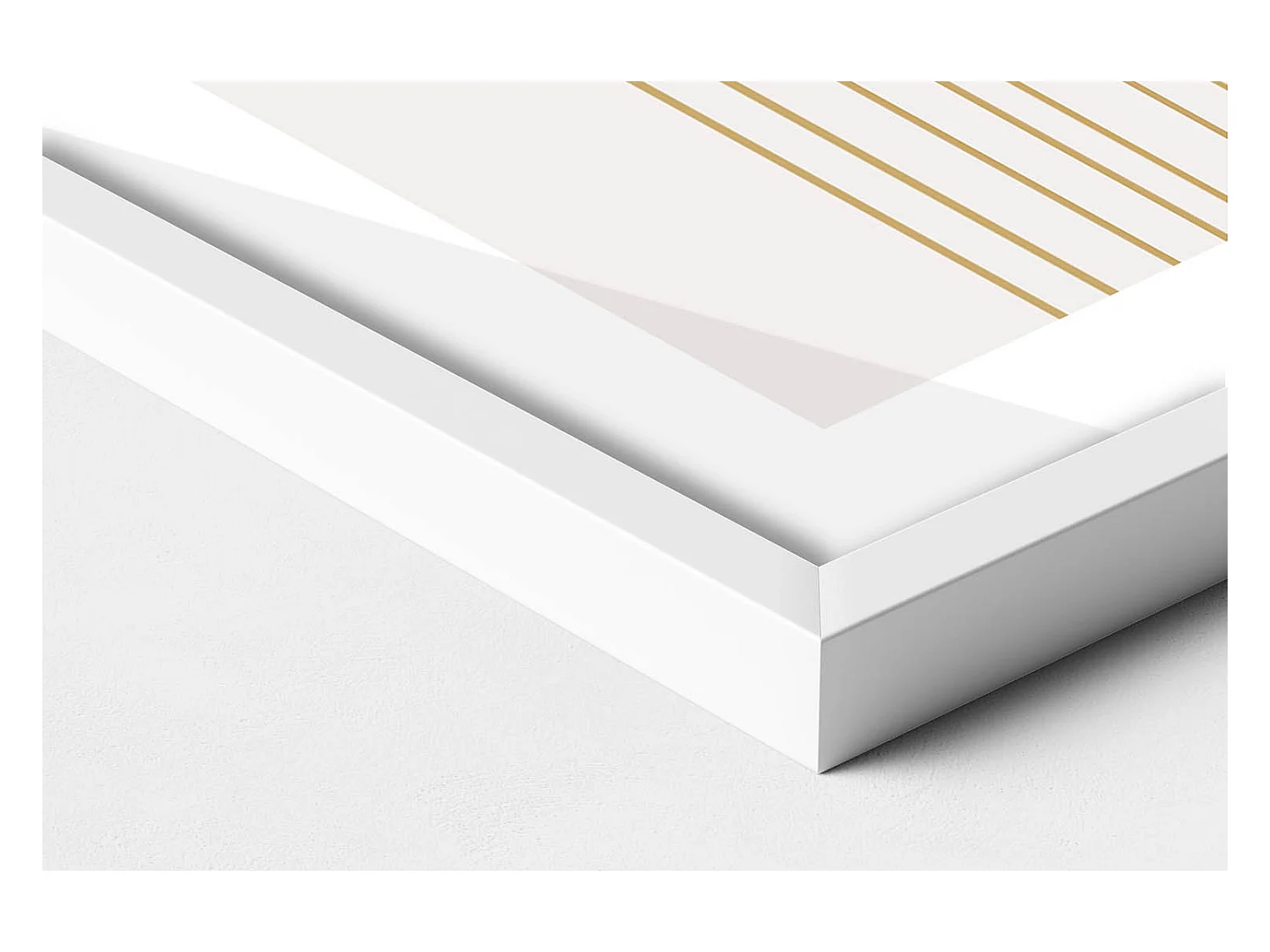 Tableau décoratif avec cadre blanc, Formes dorées fluides sur fond beige 60 x 80 cm– Parfait pour le salon ou la chambre