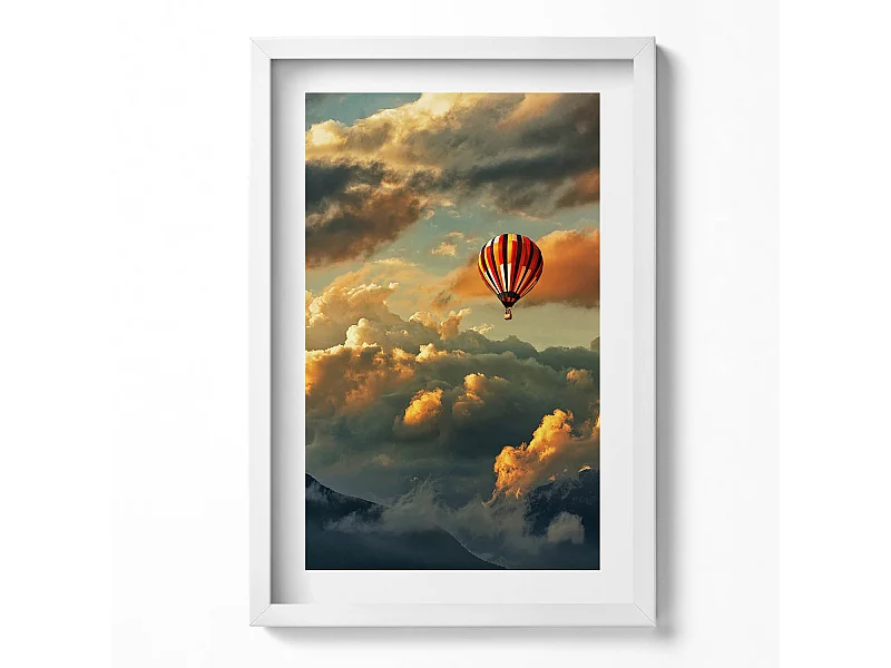 Dekoratives Gemälde mit weißem Rahmen, Heißluftballonflug zwischen den Wolken 40 x 60 cm – Perfekt für das Wohn- oder Schlafzimmer